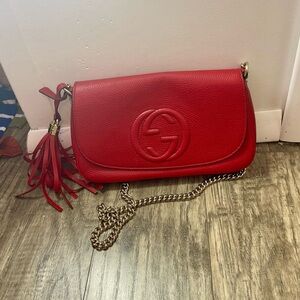 Gucci Pebbled Calfskin Medium Soho Flap Crossbody